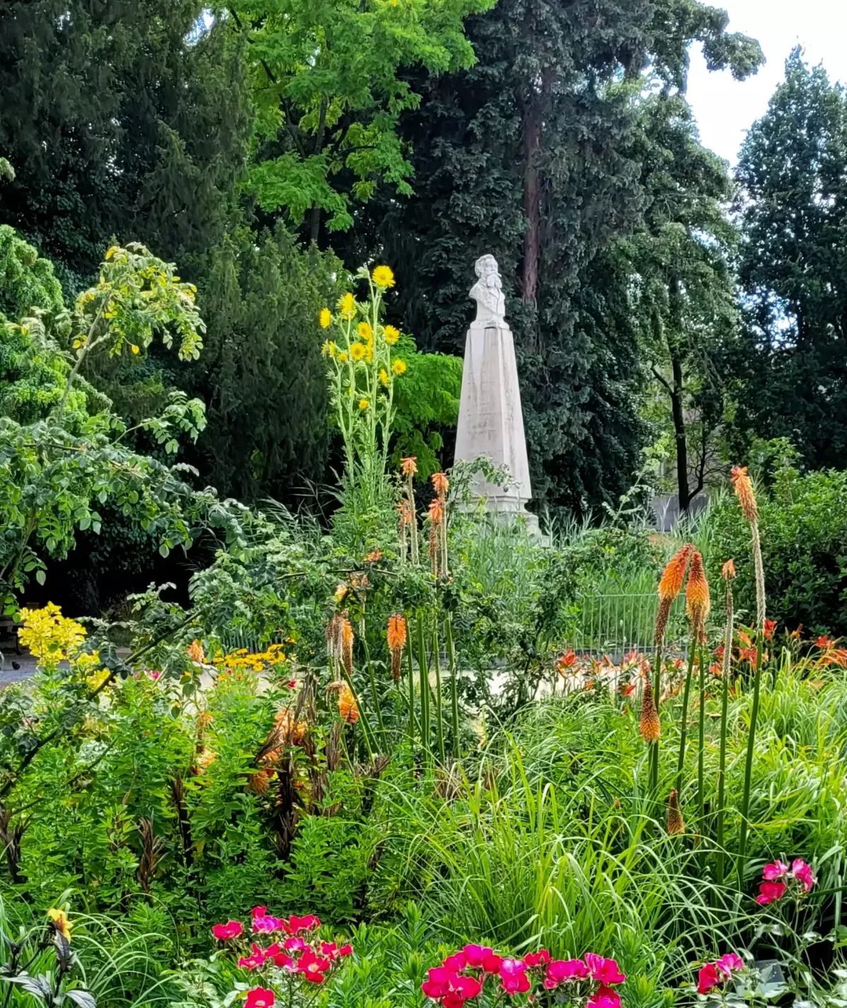 Article  : Jardin Dominique Alexandre Godron