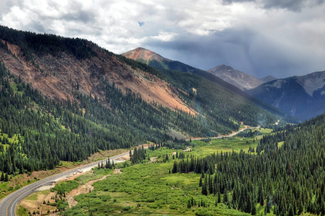 Article San Juan Skyway Loop drive : From Durango to Mesa Verde